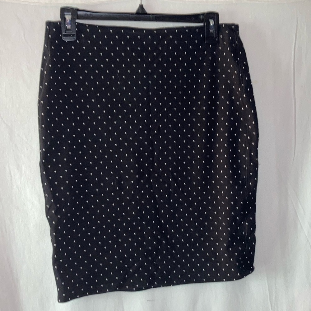 Old Navy Stretchy Polka Dot Skirt